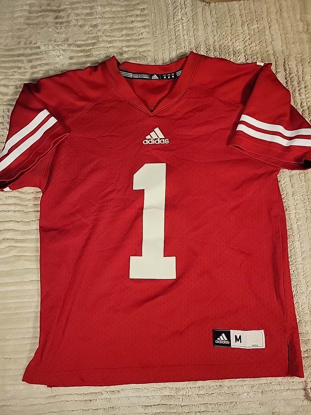 Adidas Wisconsin Badgers Jersey Youth Size Medium NCAA College Football boys